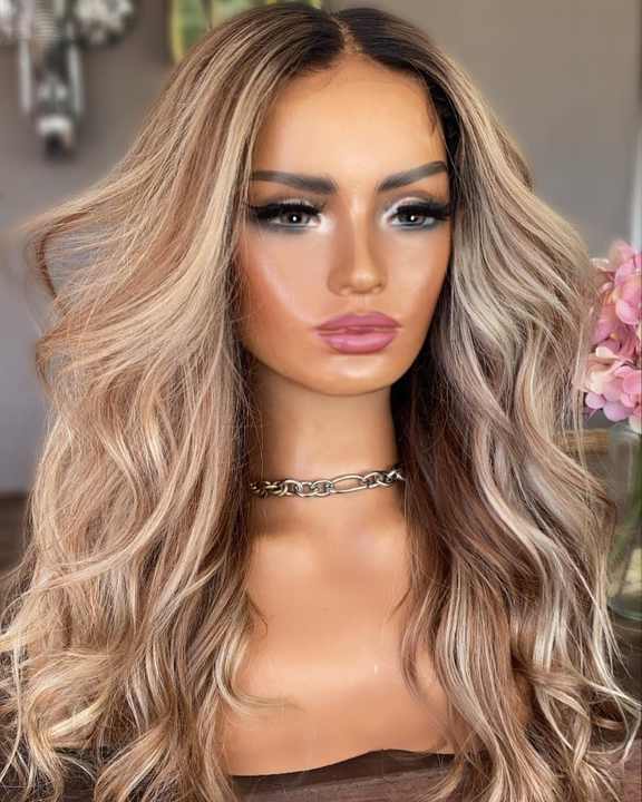 Lace Front Humana Ondulada 55cm 13x4 HD - Andrea