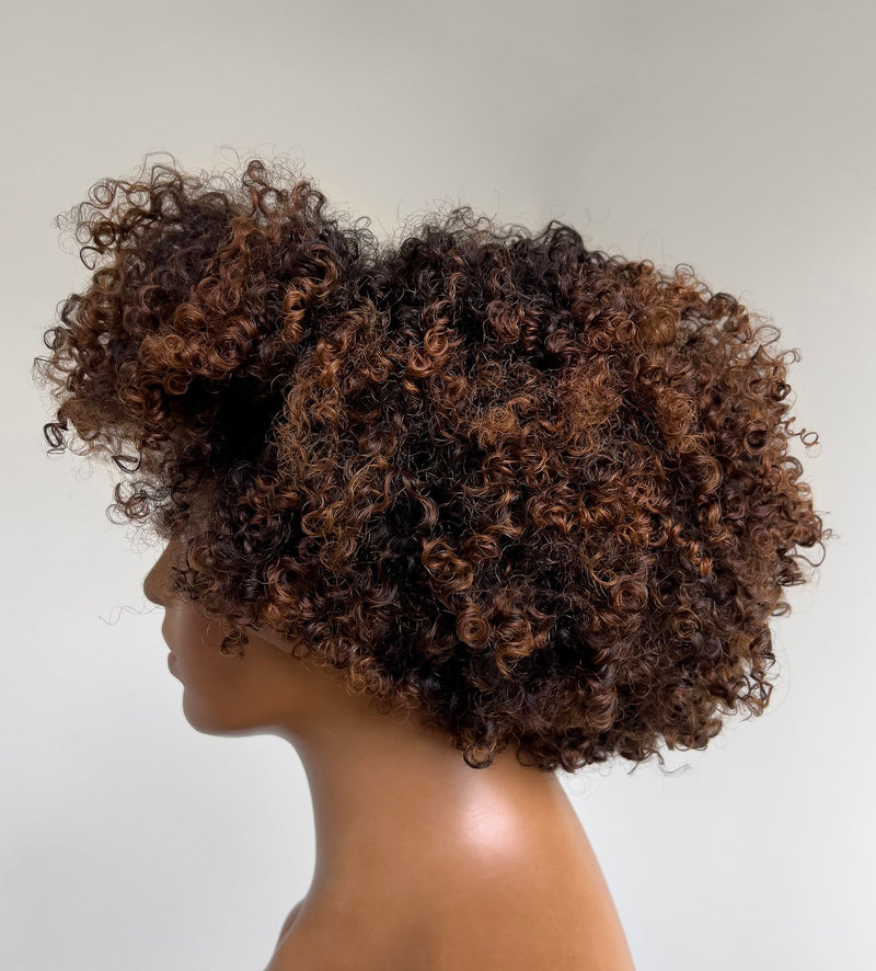 Lace Humana cacheada afro 30cm 13x4 HD - Thamy