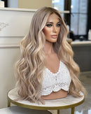 Lace de cabelos humanos 70cm - Lace Humana Loira Ondulada 70cm - 13x4 HD - Laces e Cia