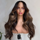 Lace Humana Ondulada 70cm 13x4HD - Modelo Micaela Cabelo Humano Malasiano