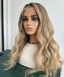 Lace Humana Ondulada Loira 60cm 13x4 HD - Mylena