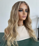 Lace Humana Ondulada Loira 60cm 13x4 HD - Mylena