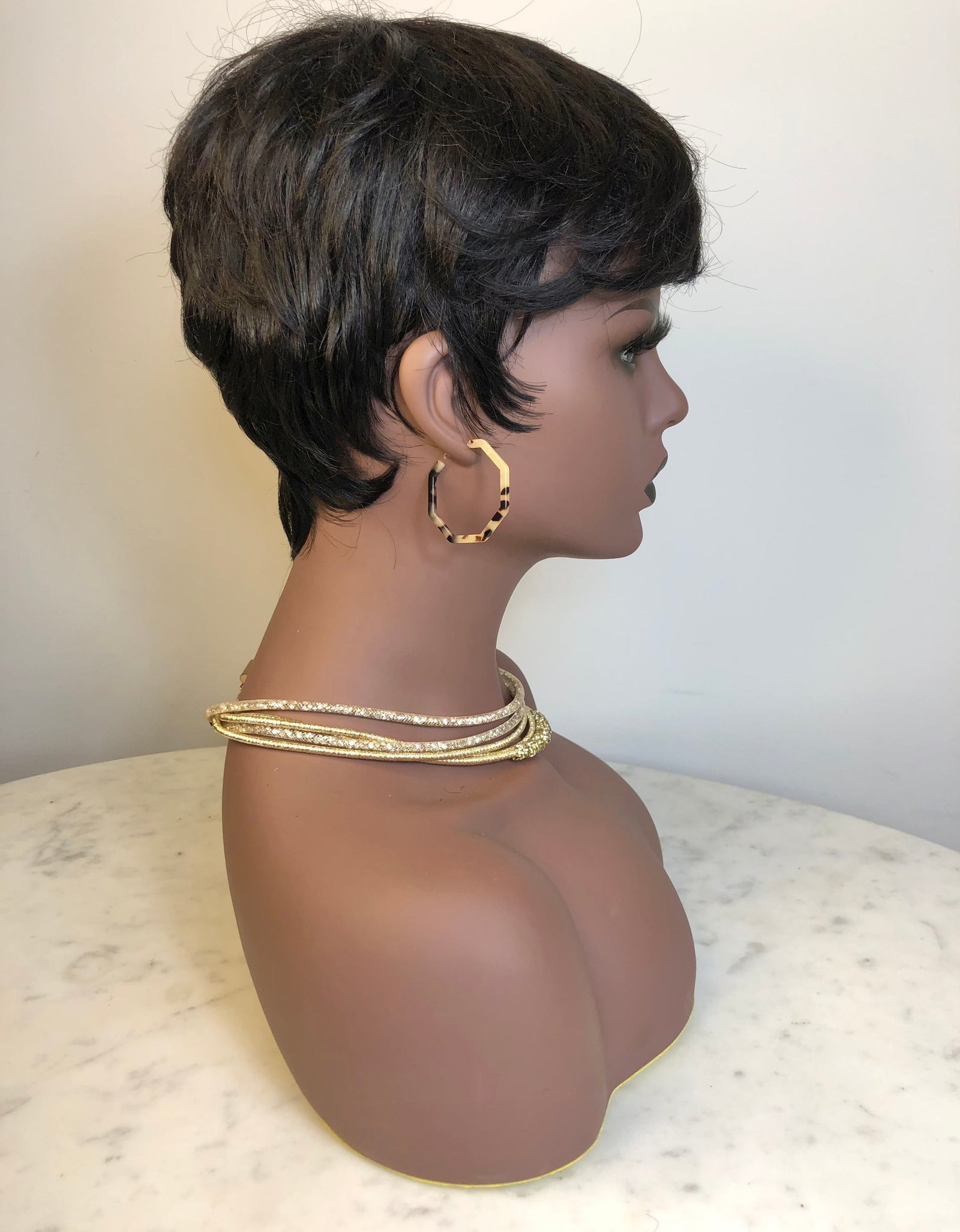 Peruca cabelo Humano curta pixie - Bia